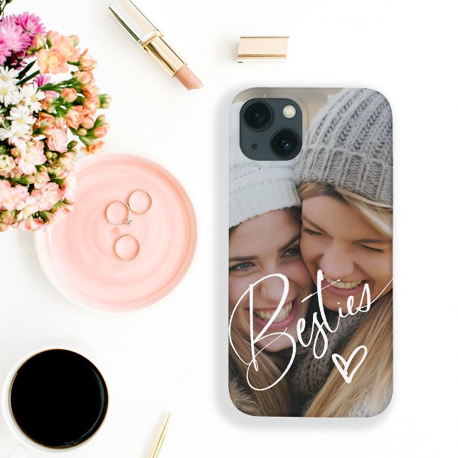 Coques Case-Mate iPhone Bestés dans le script tendance | Photo avec coeur (A trendy and stylish phone case that says "Besties" with a cute white heart, and your photo)