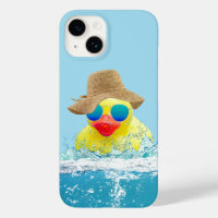 Canard jaune avec lunettes de soleil dans l'eau