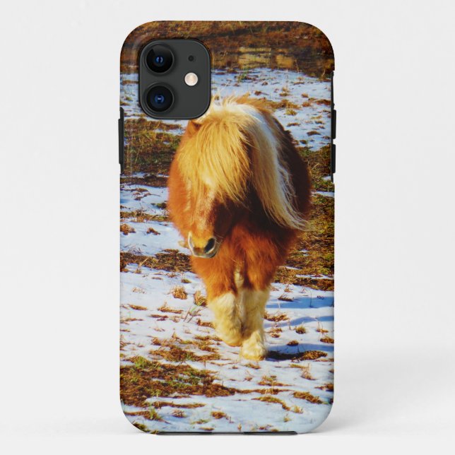Coques Case-Mate iPhone Cheval miniature Brown et crème dans la neige. (Dos)