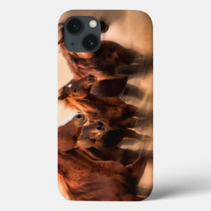 iPhone 13 Coque Chevaux au galop, flou et crinières volantes