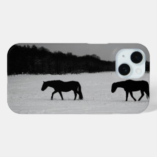 Coque Pour iPhone 15 Chevaux sur la neige iphcnm