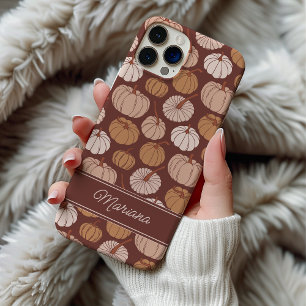 Coque iPhone 15 Pro Citrouilles d'automne marron neutre