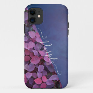 Coques iphone monogrammes de feuillage violet et r