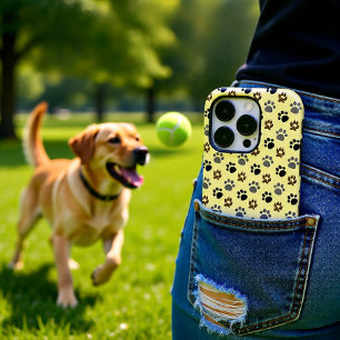 Coque Pour iPhone 14 Pro Elégant chien pattes crème