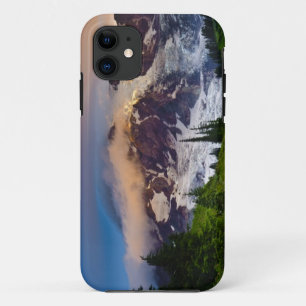 Coque iPhone 11 États-Unis, Washington, Mt. Rainier. Soleil du mat