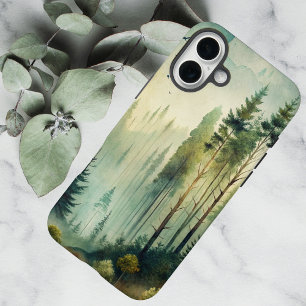 Coques iPhone 16 Plus Forêt de résineux brumeuse
