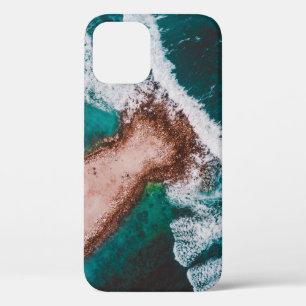 Case-Mate iPhone Case ÎLE Brown ENTOURÉE D'EAU DE MER EN JOURNÉE
