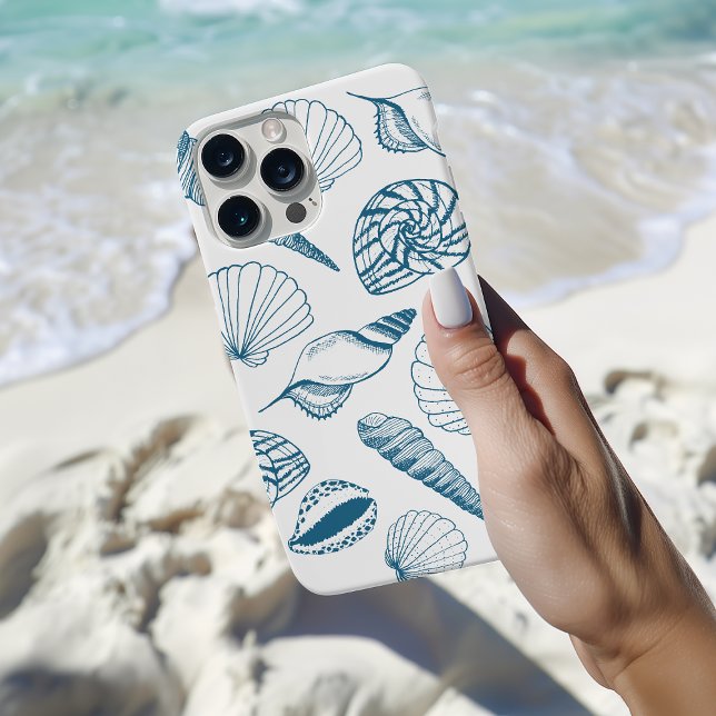 Coques Case-Mate iPhone Illustration Sea Shell (Sea shell illustrated phone case in blue and white. Other colours available.)
