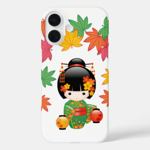 Coque Pour iPhone 16 Kimono Vert Automnal Poupée Kokeshi Feuilles d'Éra