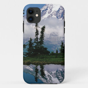 Coque iPhone 11 Le mont Rainier dans une montagne