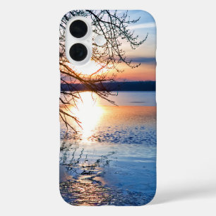 Coque Pour iPhone 16 Lever d'or au-dessus du lac Matin inspirant