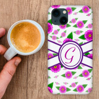 monogramme customisé à la floraison violette
