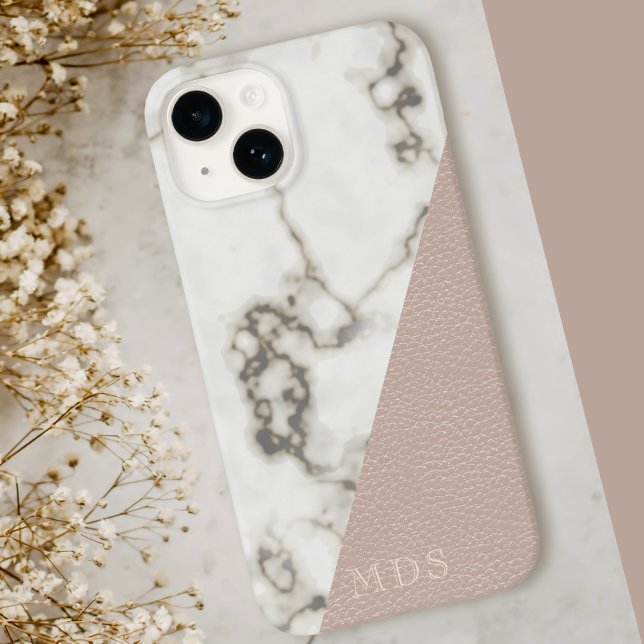 Coques Case-Mate iPhone Monogramme en marbre moderne en cuir rose vif (A blush pink and marble look phone case with space for your initials)