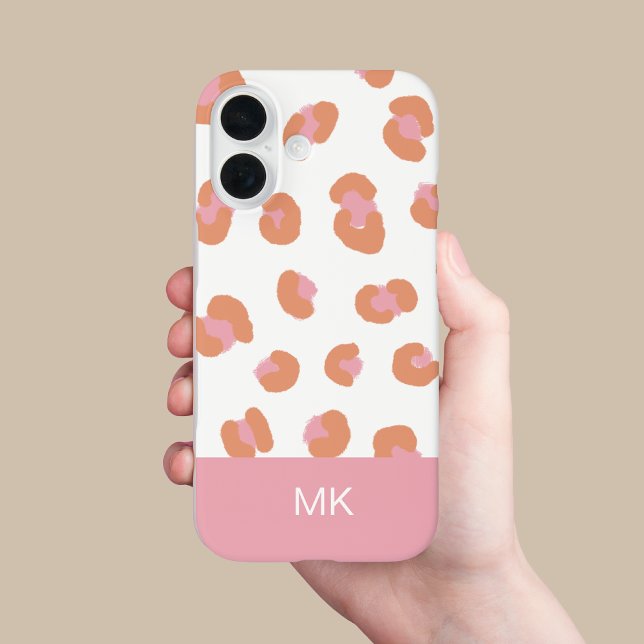 Coques Case-Mate iPhone Monogramme initiale léopard rose tendance (iPhone 16 case shown in bare or though. Choose type of case and iphone model. Add your initials.)