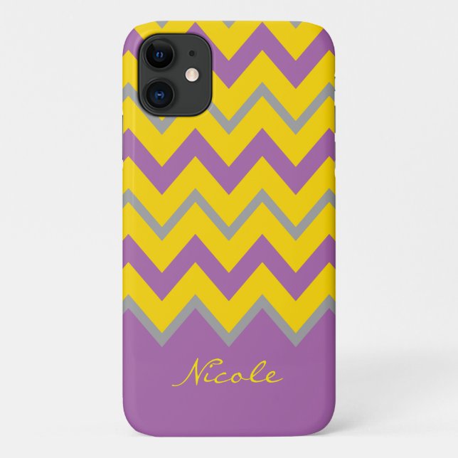 Coques Case-Mate iPhone Motif chevron jaune violet élégant Nom personnalis (Dos)