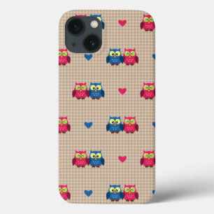 Etui iPhone 13 Motif vérifié avec des hiboux d'amour