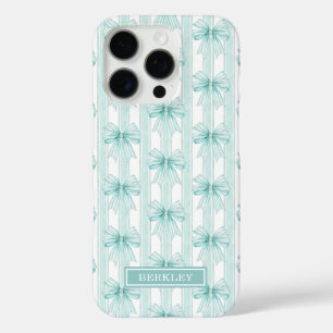 Coques iPhone 16 Pro Nœuds Coquette Aqua sur des Rayures Monogrammées