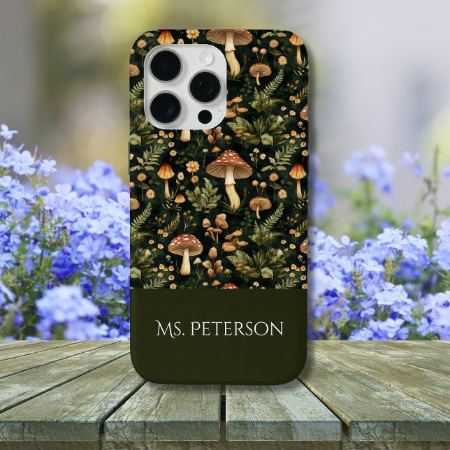 Coques Case-Mate iPhone Nom personnalisé du Motif de champignons Whimsical (Créateur téléchargé)