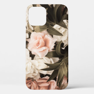 Case-Mate iPhone Case Pastel Floral Vintage : Élégance intemporelle