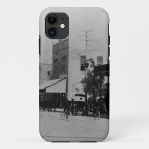 Coque iPhone 11 Piétons, cyclistes, et cheval-chariots