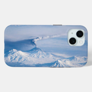 Coque Pour iPhone 15 Plume Émanant Du Volcan Kliuchevskoi.
