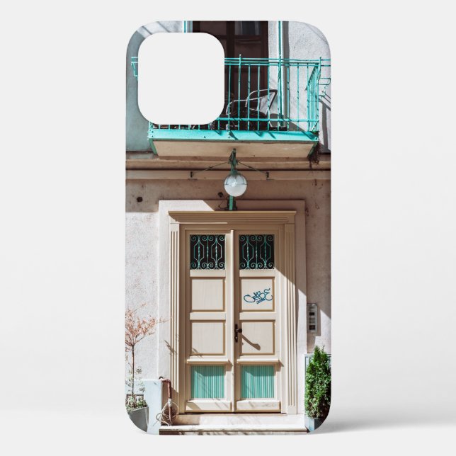 Coques Case-Mate iPhone Porte en bois Brown sur bâtiment en béton blanc (Verso)