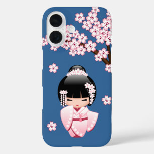 Coque Pour iPhone 16 Poupée Kokeshi Kawaii Kimono Rose sur Fond Bleu