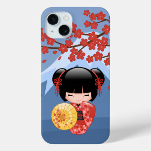 Coque iPhone 15 Mini Poupée rouge Sakura Kokeshi - mignonne Geisha Girl