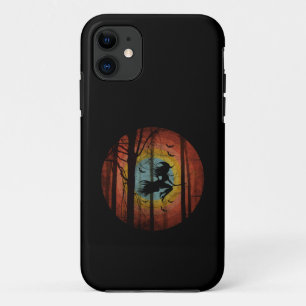 Case-Mate iPhone CASE SORCIÈRE SUR UN BALAI DANS LA FORÊT BOISÉE