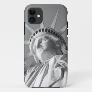 Coque iPhone 11 Statue blanche noire de la Liberté