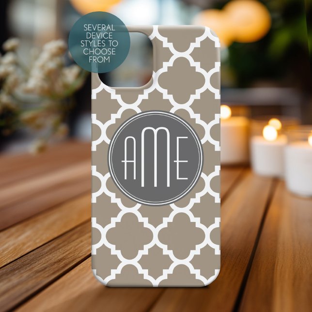 Coques Case-Mate iPhone Taupe et gris Quatrefoil Motif Triple Monogramme (Personalized Phone Case with Monogram)