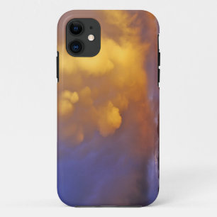 Etui iPhone Case-Mate Tempête des nuages dans le massif du centenaire a