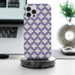 Coque iPhone 15 Pro Max Trellis blanc et violet, treillis, Quatrefoil