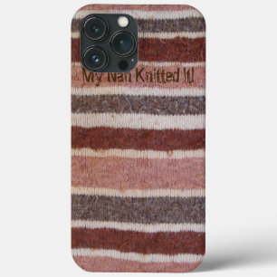iPhone 13 Pro Max Coque tricoté à la main brun et biege diagonal stripy
