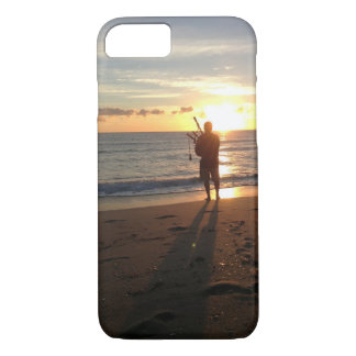 Coque iPhone 8/7 un beau lever de soleil à la plage avec la musique