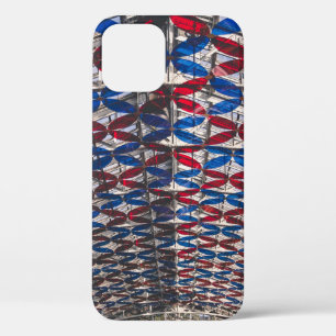 Case-Mate iPhone Case Verre rouge et bleu au plafond