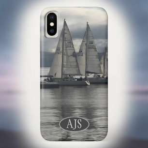 Case-Mate iPhone Case Yachts dans une baie en Ecosse.