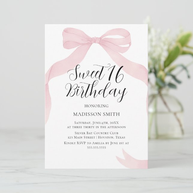 Coquete pink bow Sweet Sixteen invitation (Debout devant)