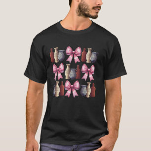 Coquette Bow Archaeologist Archaeology Vases Mothe T-Shirt