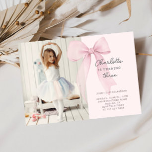 Coquette Rose Bow Photo Anniversaire Invitation