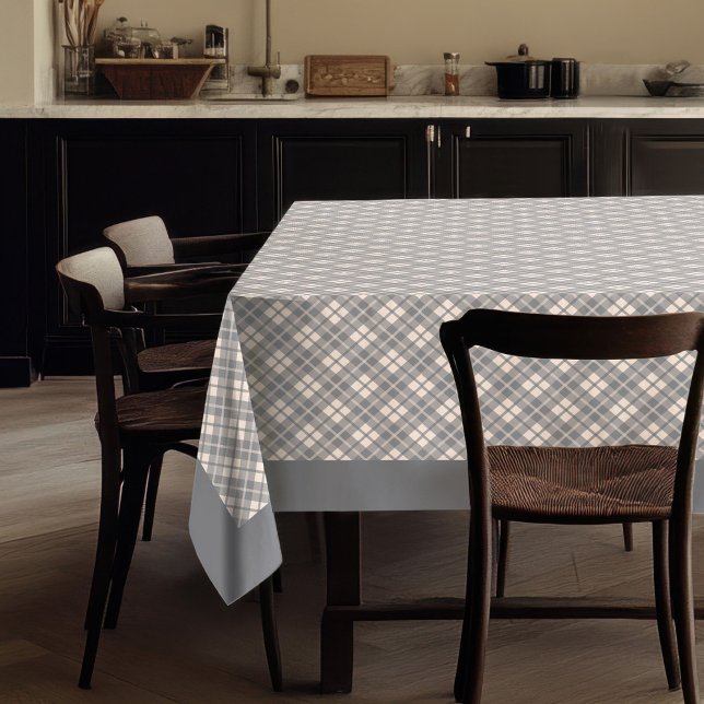 Corail tendre et gris nappe à repas contrôlée (Soft Coral and Grey Checked Dining Tablecloth)