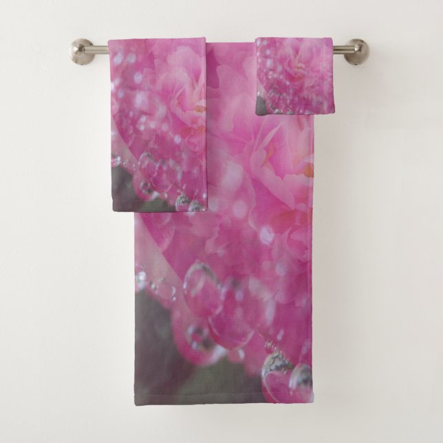 Coral, Grass & Peony-pink Blooms Bath Towel Set (Insitu)