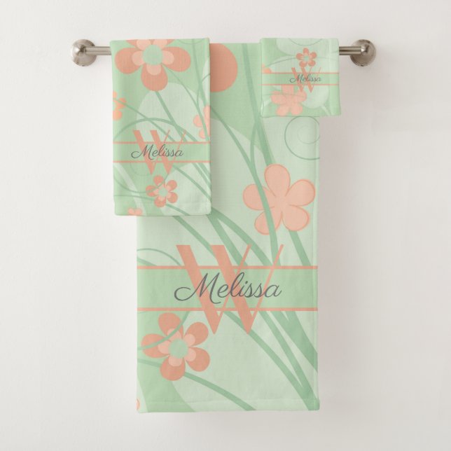 Coral rose Fleurs vertes Printemps Floral Monogram (En situation)