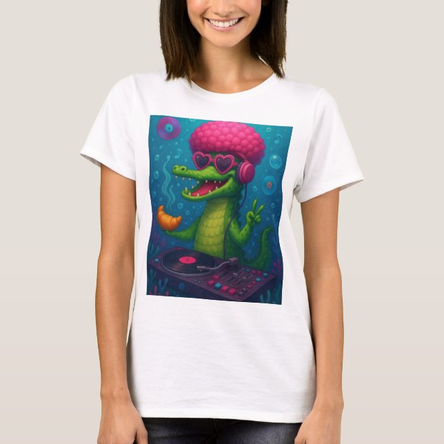 Cosmic crocodile shirt (Front)