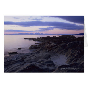 Côte rocheuse au coucher du soleil dans Kintyre,