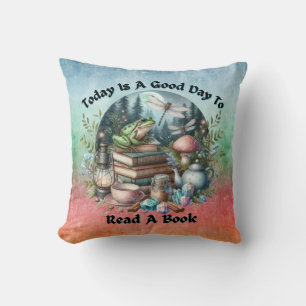 Cottagcore Woodlands, Books Throw Pillow