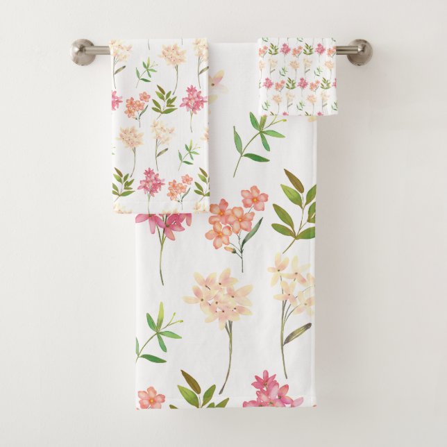 Cottage flowers traditional cosy pattern bath towel set (Insitu)