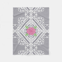 Cottage Lace Print Fleece Blanket