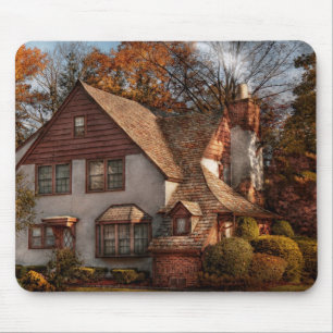 Cottage - Westfield, NJ - Family Cottage Mouse Pad