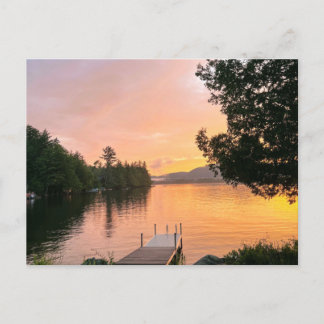 Coucher de soleil d'Adirondack sur une carte posta